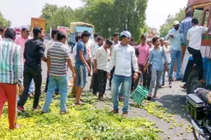 महाराष्ट्र में किसानों की हड़ताल खत्म