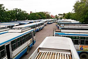 हिसार डिपो से नहीं चलने दी बसें, चक्का जाम