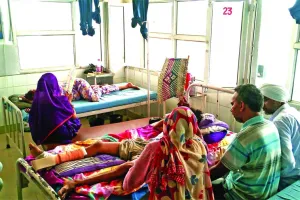 एक और डॉक्टर का तबादला, मरीज बढ़े