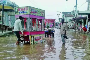 बरसात से संगत मंडी हुई जलमग्न