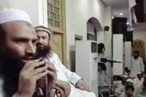 कश्मीर में दहशत फैला रहे हैं पाकिस्तान में बैठे आतंकी