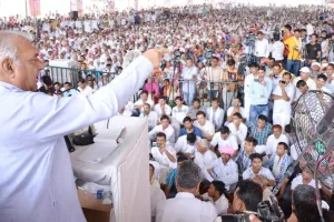 हुड्डा ने किसानों के बहाने जाटलैंड में किया शक्ति प्रदर्शन