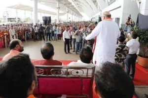 अमित शाह का गोवा एयरपोर्ट पर मीटिंग करना गैरकानूनी, जांच हो: कांग्रेस