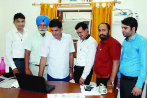 भाग्यशाली विजेताओं पर इनामों की बरसात