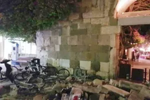 ग्रीस-टर्की बॉर्डर इलाके में भूकंप, दो लोगों की मौत