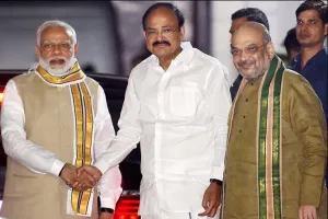 उपराष्ट्रपति चुनाव: वेंकैया ने फाइल किया नॉमिनेशन