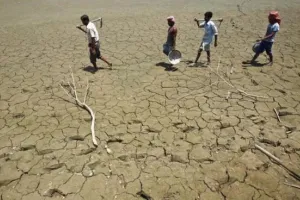 कर्मचारियों के बढ़े भत्ते, किसान-मजदूरों के लिए क्या?