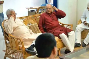 हम अमित शाह और मोदी के आगे नहीं झुकेंगे: लालू
