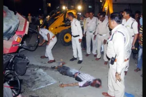 हादसे में ट्रैक्टर के निचे दबा 27 साल का कैलाश, मौत