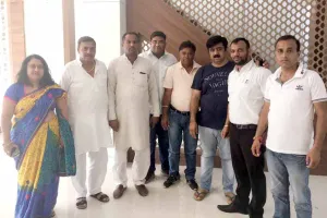 दस पार्षदों ने खोला नप प्रधान के खिलाफ मोर्चा