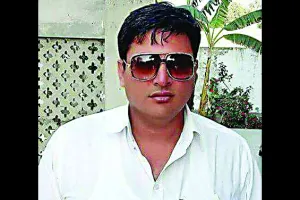 गैंगस्टर बेटे को पनाह देना पड़ा महंगा