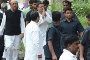 राहुल ने गोरखपुर में पीड़ित परिवारों से की मुलाकात