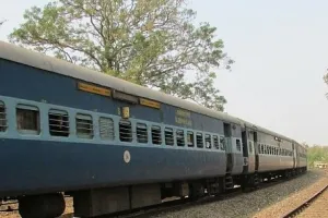 हमसफर एक्सप्रेस को सुपरफास्ट ट्रेन का होगा दर्जा प्राप्त