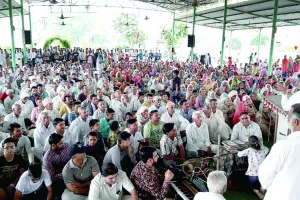 सच के साथ खड़े लोग नहीं हैं गुंडे