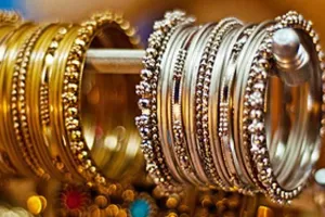 दिवाली से पहले सोना 31 हजारी, चाँदी में टिकाव