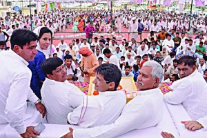 सफाईकर्मियों का मुद्दा संसद में उठाएगी कांग्रेस