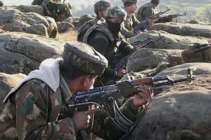 अब LoC पर भी PAK की फायरिंग, नौशेरा में एक घायल