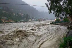उत्तराखंड में  अलर्ट, आज और कल हो सकती है भारी बारिश