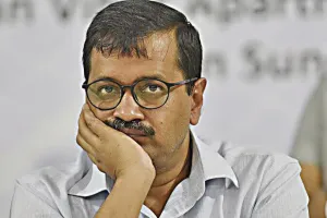 उपराज्यपाल के दफ्तार में भूख हड़ताल: केजरीवाल के धरने पर आप सरकार की हाईकोर्ट ने की खिंचाई