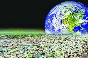 सबसे बड़ा खतरा है प्लास्टिक प्रदूषण