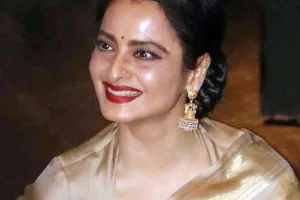 टेलीविजन पर वापसी करेगी रेखा