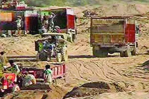 रेत माफिया की गुंडागर्दी