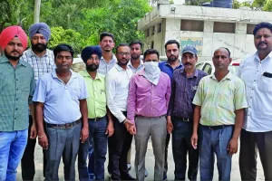 विजीलैंस ने एएफएसओ को बीस हजार की रिश्वत लेते किया गिरफ्तार