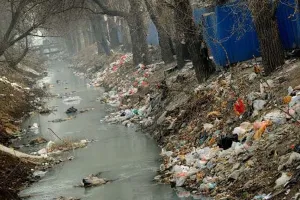 चीन में पर्यावरण को नुकसान पहुंचाना पड़ा भारी, हजारों अधिकारियों को भेजा जेल