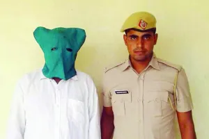 पाखंडी तांत्रिकों से रहें जरा बच के