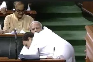 राहुल ने मोदी को दी ‘जादू की झप्पी’