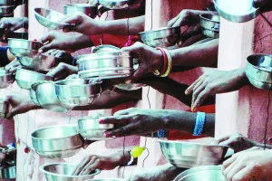 भिखारी मुक्त अभियान में अदालती रोड़ा