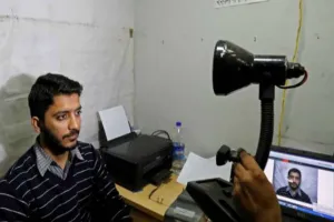 आधार के जरिए सिम लेने के लिए अब कराना होगा फेस ऑथेंटिकेशन