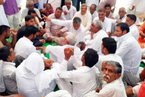 मन्निवाली में दो शिक्षकों के स्थान्तरण के मामले ने पकड़ा तूल