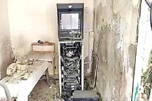 ओबीसी बैंक के एटीएम से लाखों की लूट