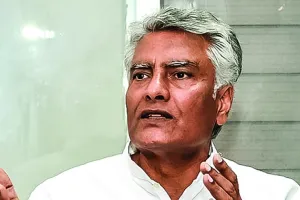 समाज में नफरत नहीं प्यार के बीज बोएं सुनील जाखड़
