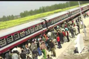 दक्षिण कश्मीर में ट्रेन सेवाएं फिर से बहाल