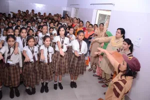 बेटी बचाओ-बेटी पढ़ाओ का दिया संदेश