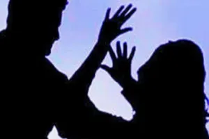 आॅनर किलिंग मामला : गला दबाकर की थी नाबालिग बेटी की हत्या