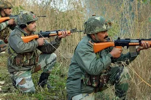 जम्मू-कश्मीर में घुसपैठ की फिराक में 250 आतंकी, सेना अलर्ट