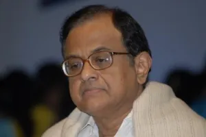 चिदंबरम की गिरफ्तारी पर रोक की अवधि 29 नवंबर तक बढ़ी
