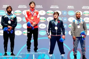 World Wrestling Championship: बजरंग ने रजत जीता