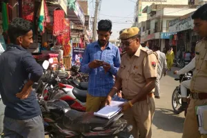 यातायात व्यवस्था सुचारू बनाने के लिए पुलिस ने चलाया अभियान