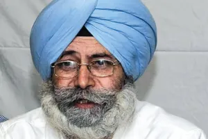 विवादित व घटिया बयानों की राजनीति
