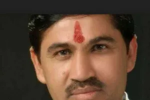 करौली में प्रत्याशी खुद कर रहे हैं ईवीएम की निगरानी