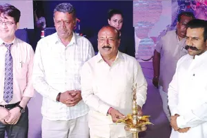 क्रेजी फोर डांस फिल्म का शानदार आगाज