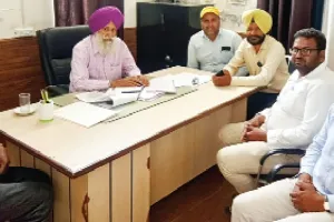 टीमों से दुर्व्यवहार करने वालों के खिलाफ होगी कानूनी कार्रवाई: एसडीएम