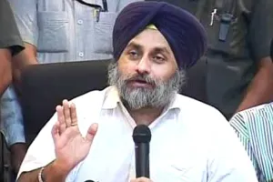 कैप्टन ने जनता से झूठ बोलकर धोखे से हथियाई सत्ता: बादल