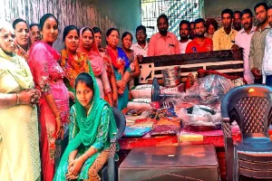 जरूरतमन्द परिवार की लड़की की शादी में दिया आर्थिक सहयोग