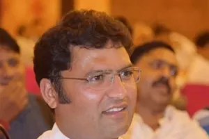 पीठ में छुरा घोंपने वालों पर कार्रवाई होगी :  अशोक तंवर