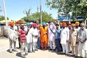आजाद उम्मीदवार मक्खन सिंह के खिलाफ मामला दर्ज
